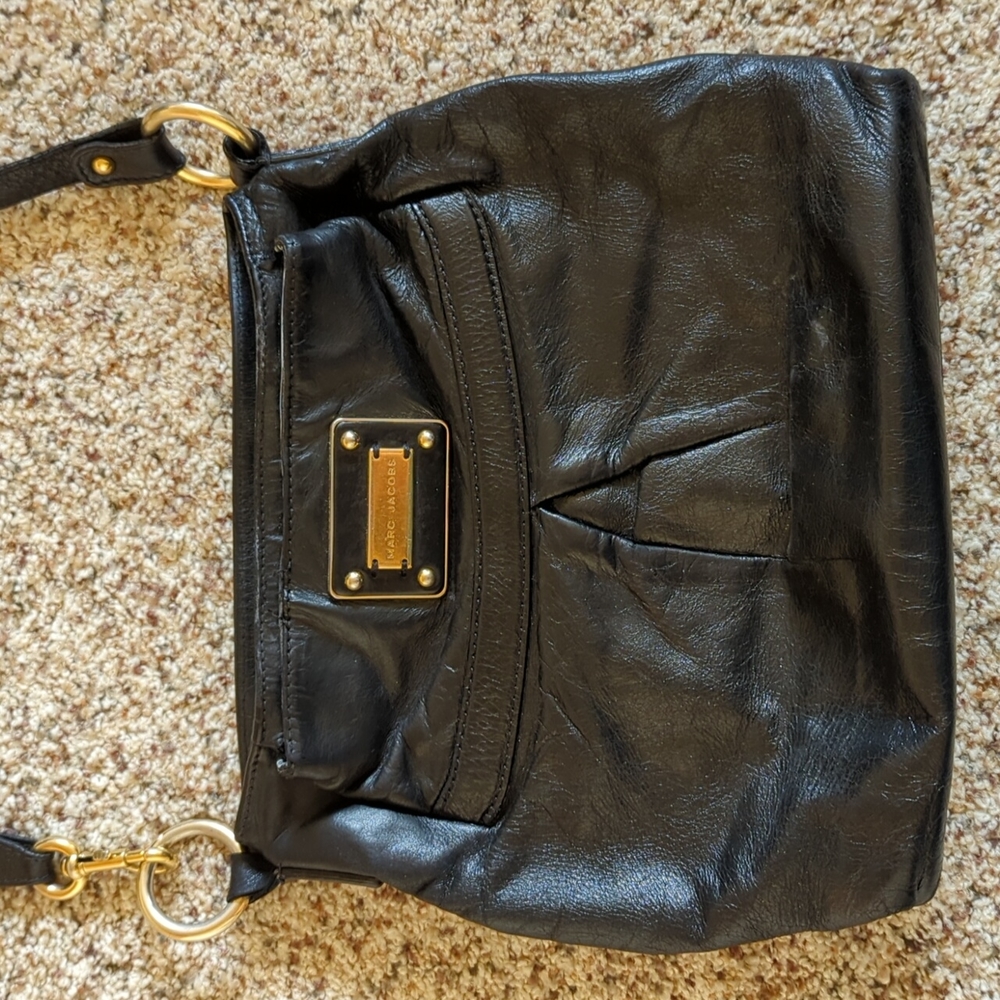 Marc Jacobs black leather crossbody